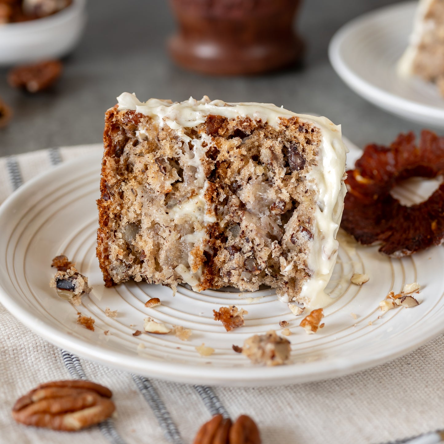 The HummingBrid Cake (Eggless)
