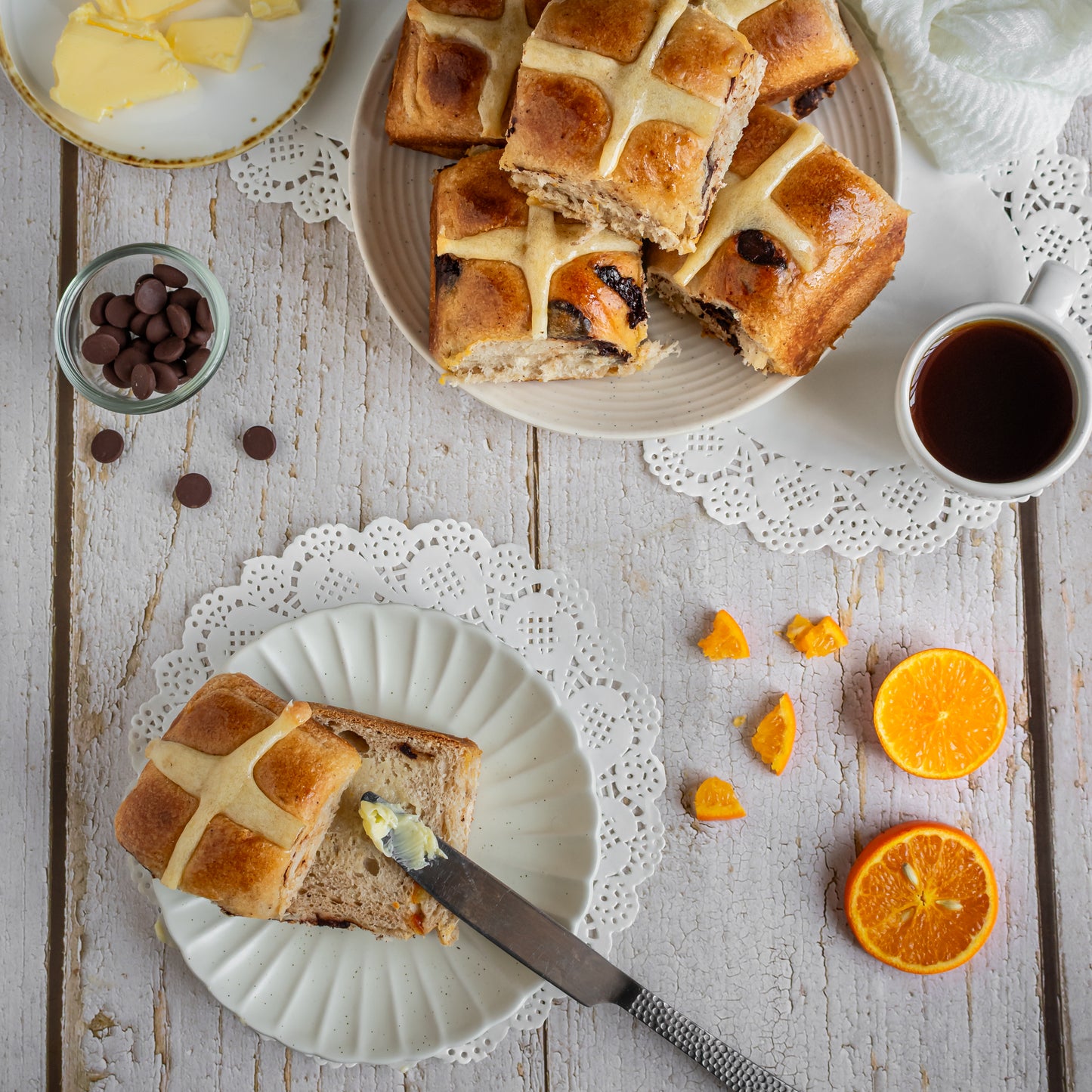 Sourdough hot cross buns eggless