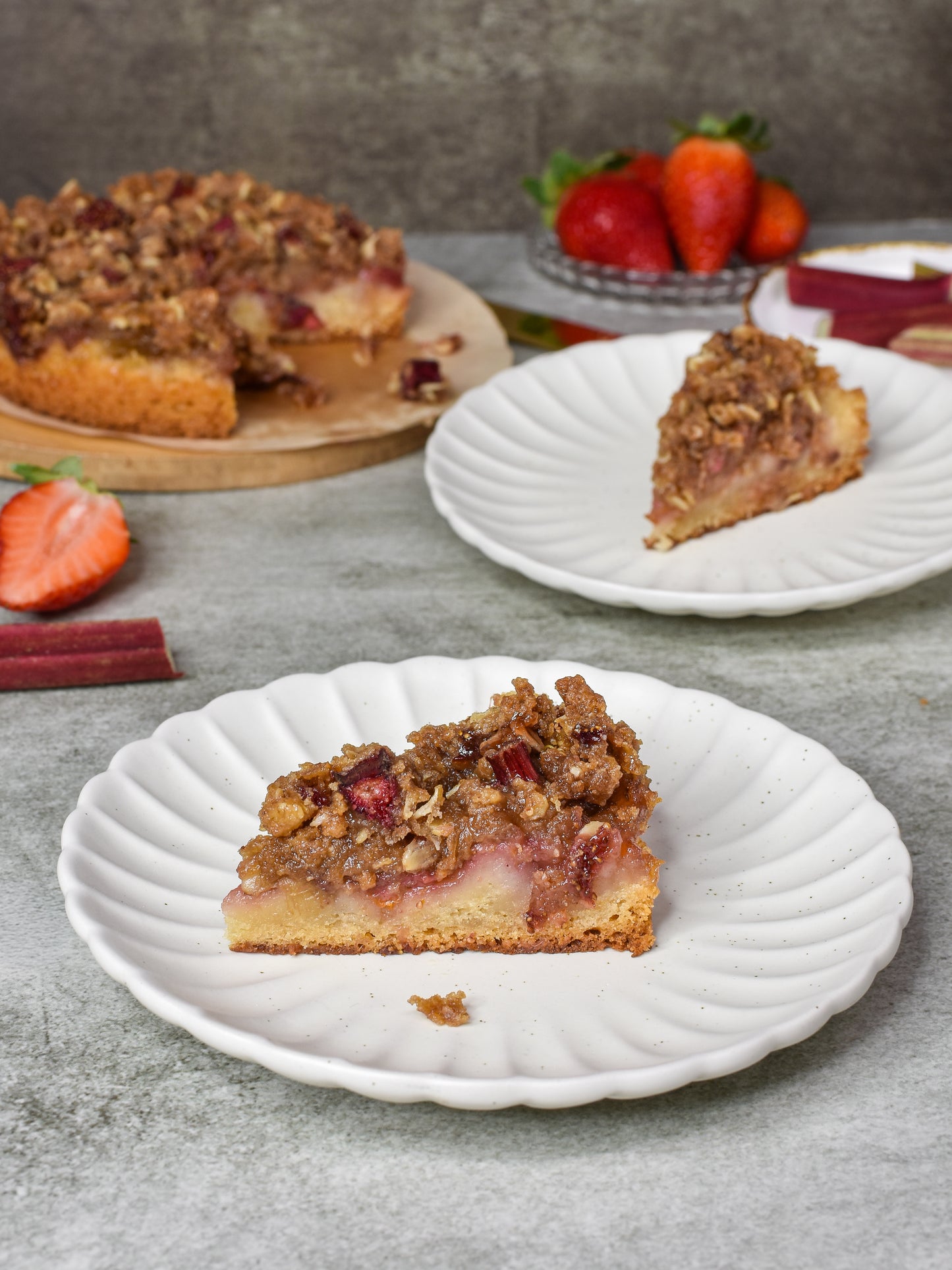 Gluten-Free Rhubarb Crumble – Eggless (5 inch)