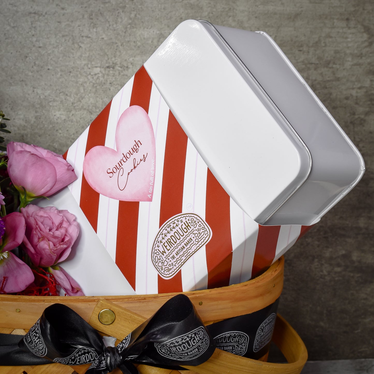 Floral & Sweet Hamper – Flowers & Cookie Tin Gift Set