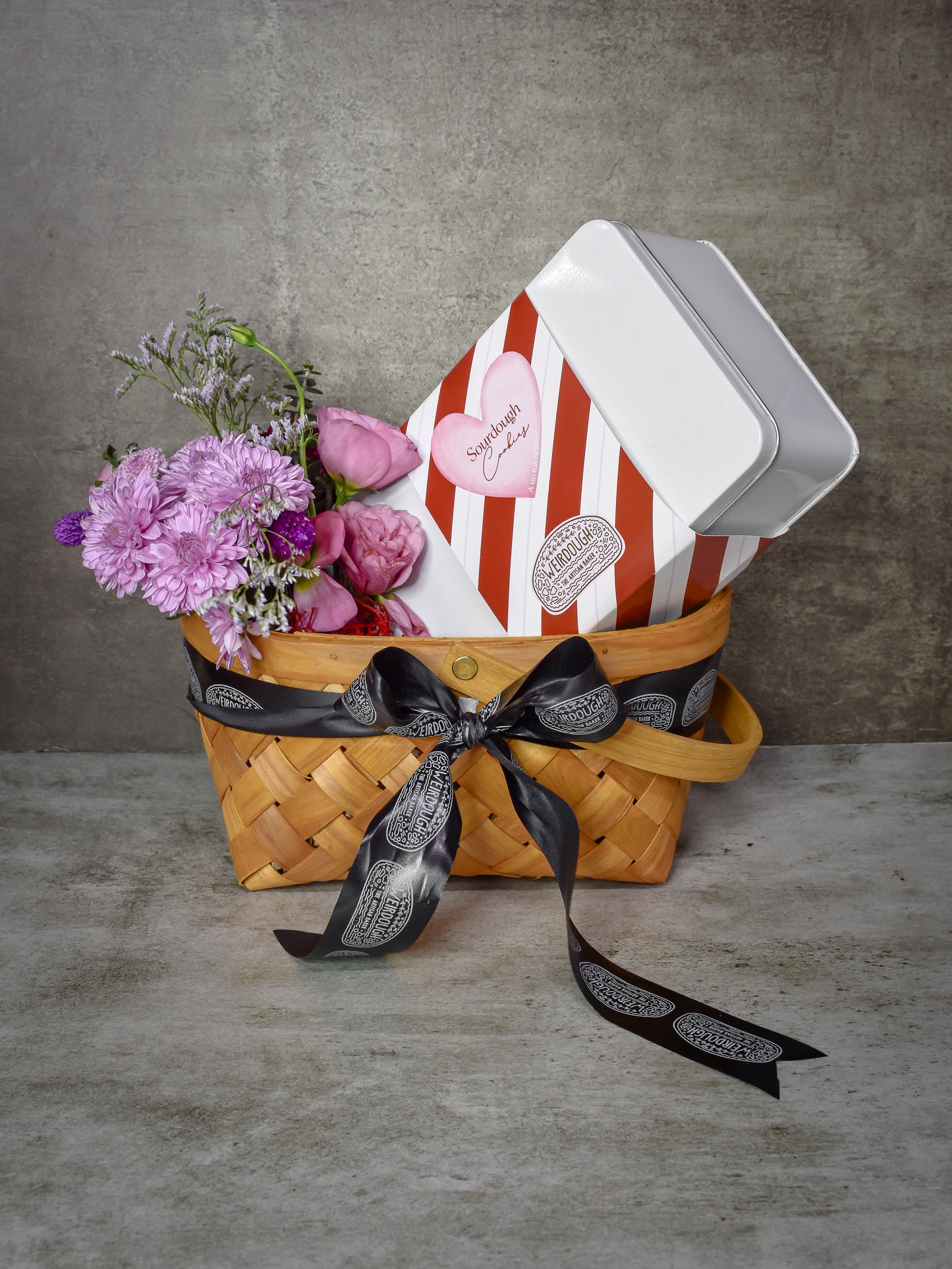 Floral & Sweet Hamper – Flowers & Cookie Tin Gift Set