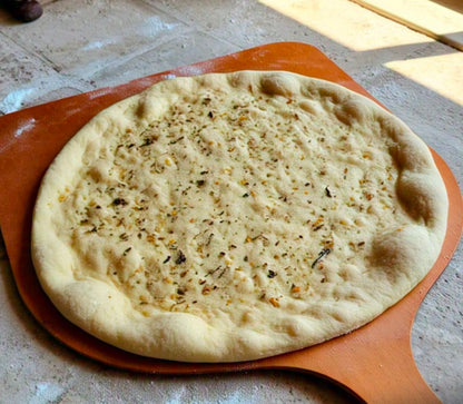 Sourdough pizza base – product view 2 by Weirdough