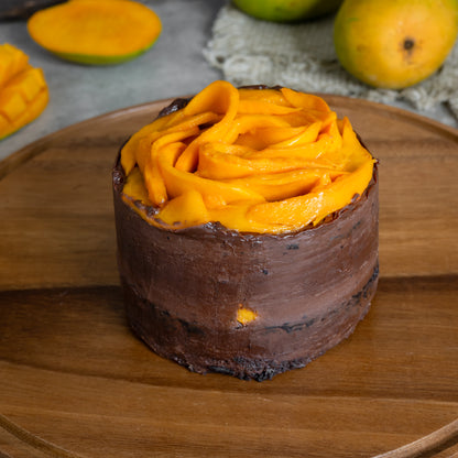 Dark Chocolate Mango Cake (Eggless)
