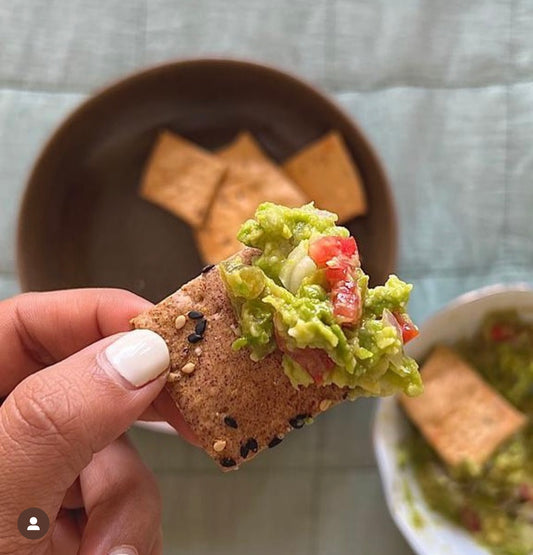 Ragi crackers with sesame pan india