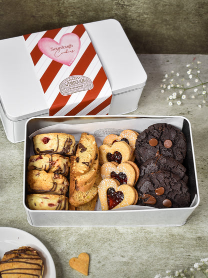 A Tin Full of Love – Assorted Cookie & Bake Tin