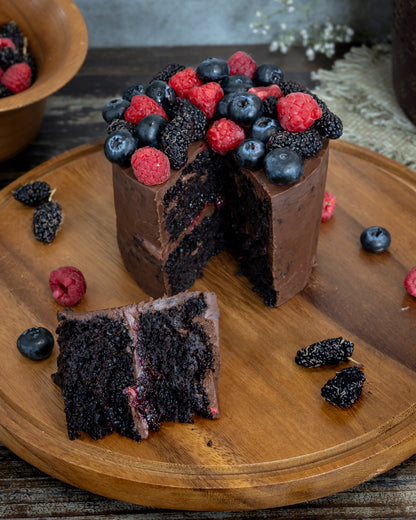 Summer  Berry Cake (Eggless)