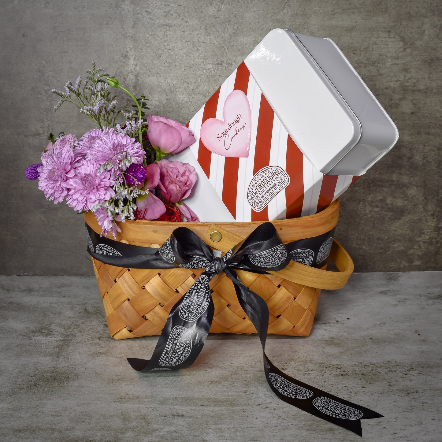 Floral & Sweet Hamper – Flowers & Cookie Tin Gift Set