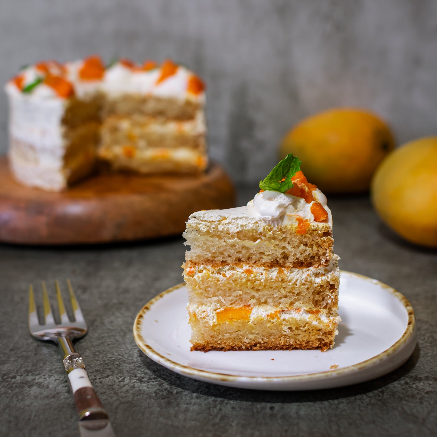 Mango Cream Delight (Eggless)