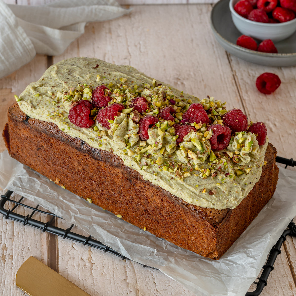Rasberry pistachio tea cake